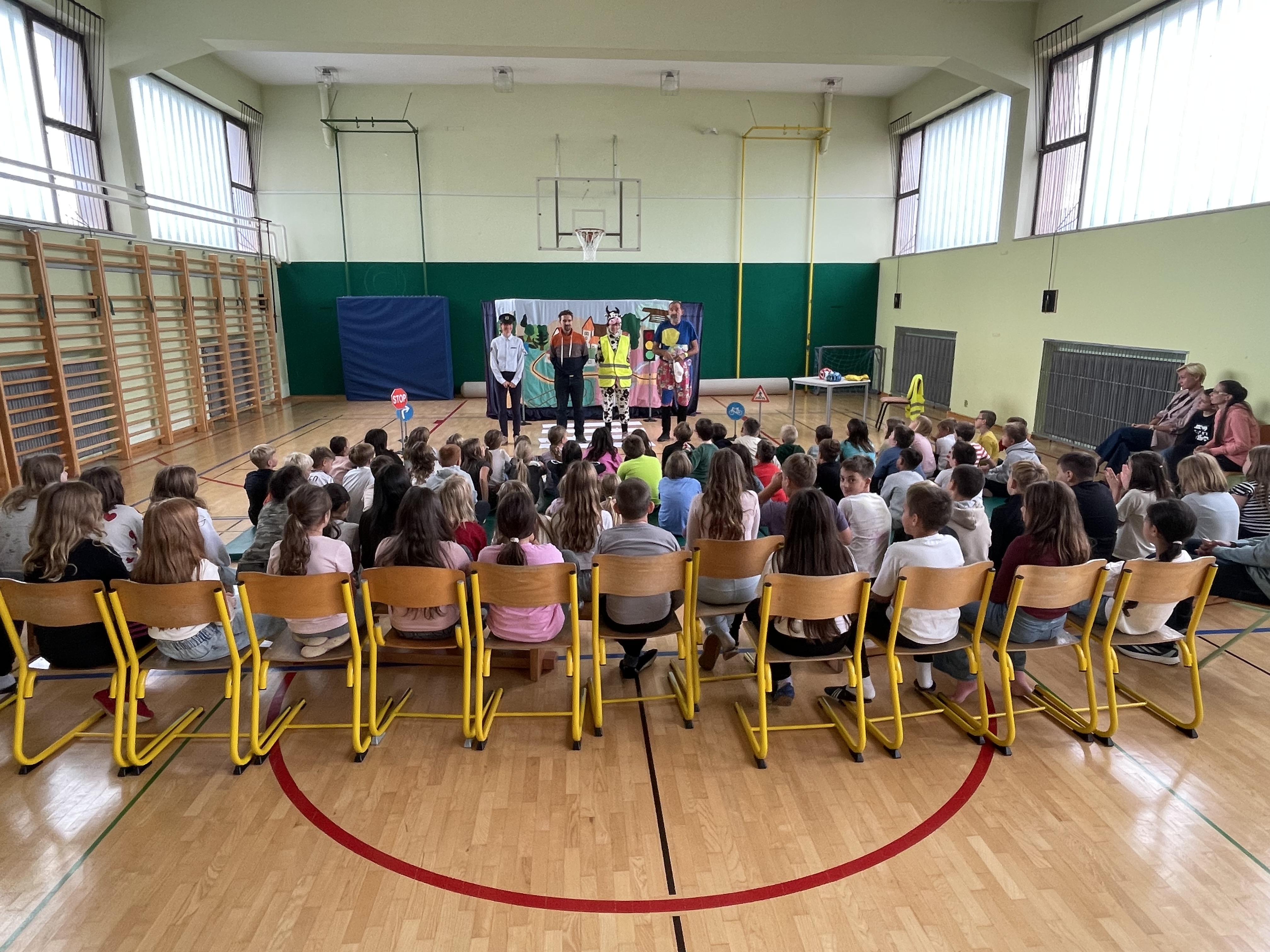 KOnčni poklon - predstava 3